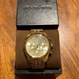 Michael Kors Unisex Gold Watch